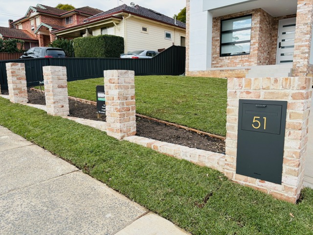 North Ryde – Brick Pier Fence